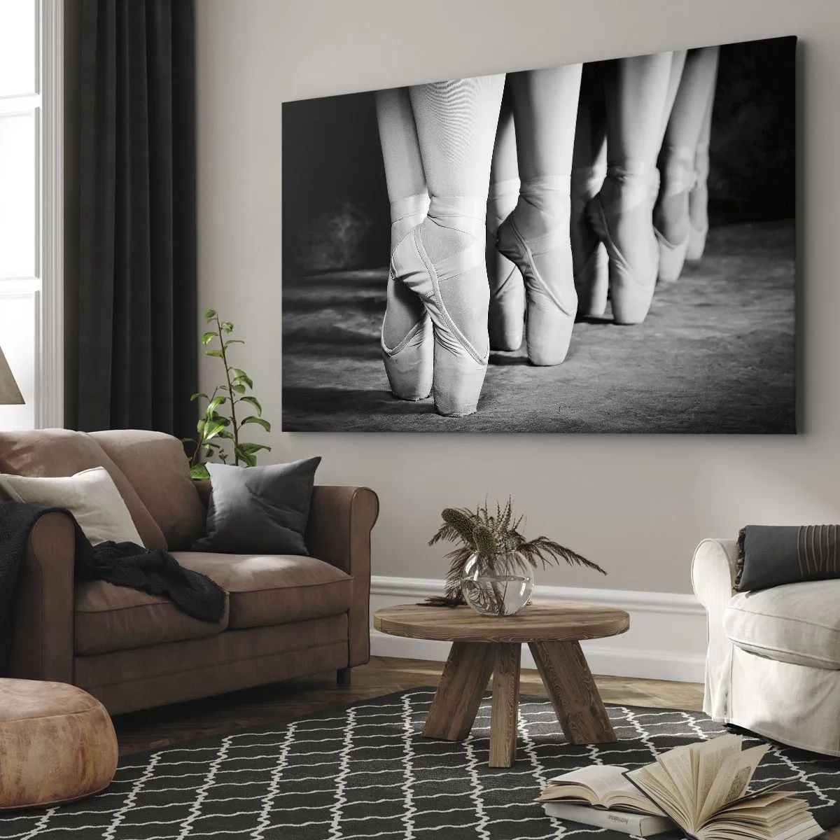 Bild auf Leinwand - Leinwandbild - Schwarz-Weiß-Aufnahme der Ballettschuhe einer Tänzerin - 70x50cm - Gemeinsam, leicht - Moderne Wanddekoration für Wohnzimmer und Schlafzimmer ARTTOR