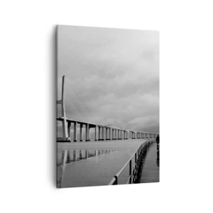 Bild auf Leinwand - Leinwandbild - Eine Hängebrücke über dem Wasser in Schwarz und Weiß - 50x70cm - Jedem das Verdiente - Moderne Wanddekoration für Wohnzimmer und Schlafzimmer ARTTOR