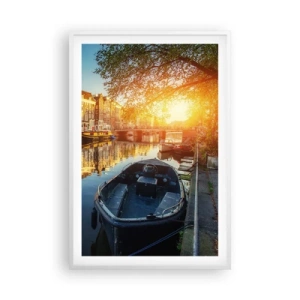 Poster in einem weißen Rahmen - Morgen in Amsterdam - 61x91 cm