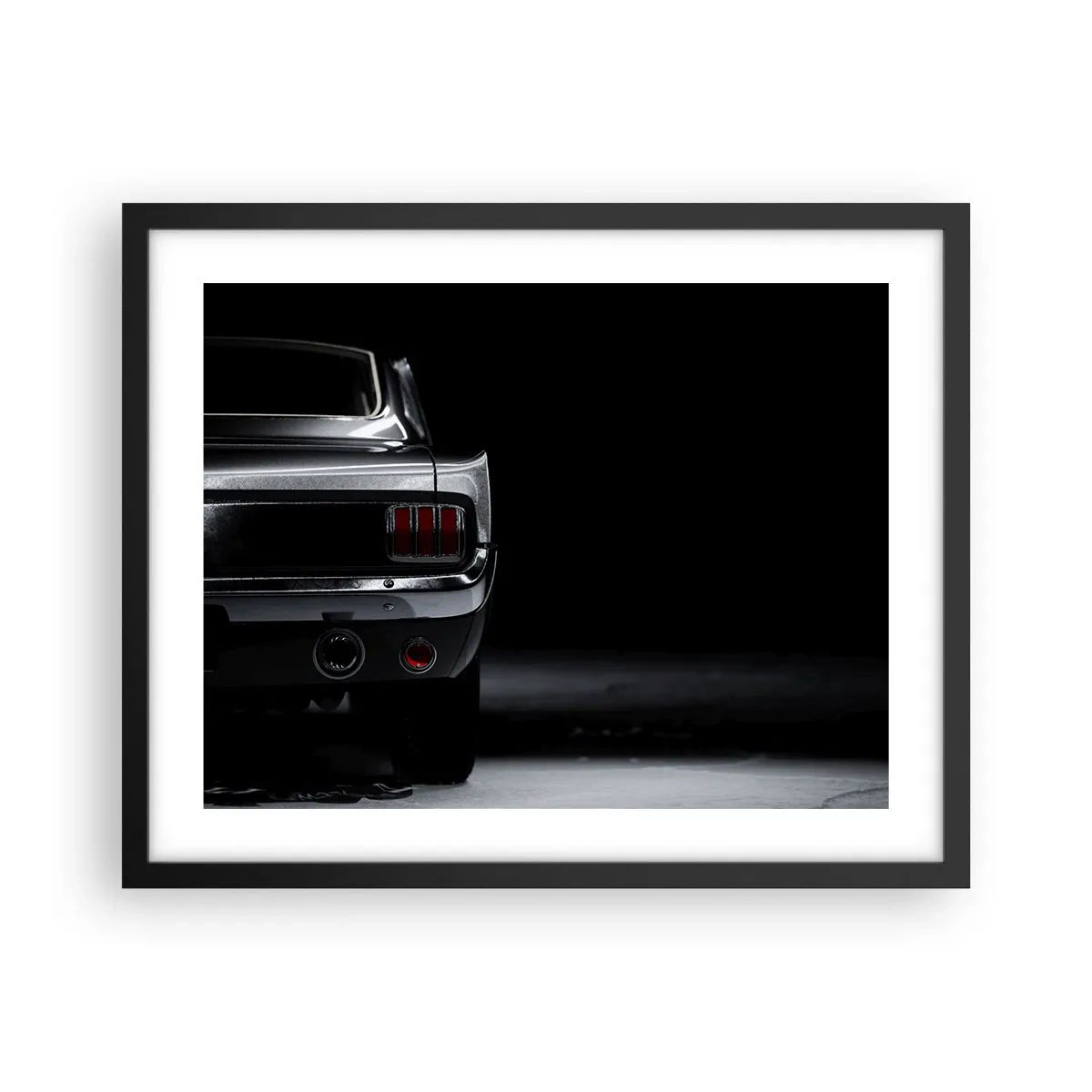 Poster in einem schwarzem Rahmen - Charme des Klassikers - 50x40 cm