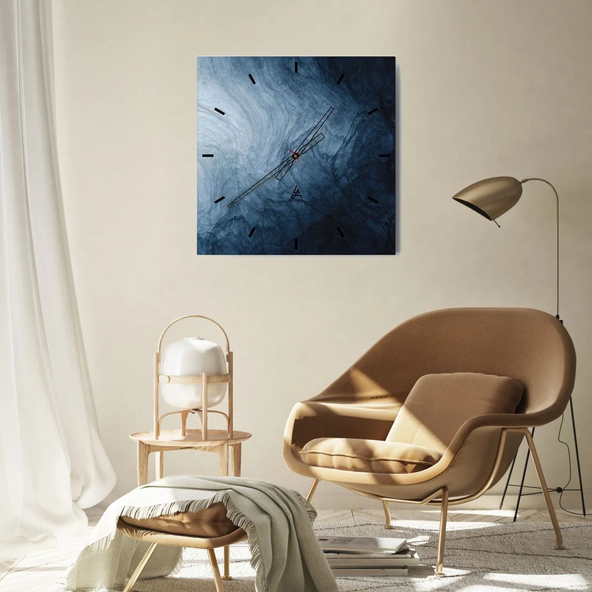 Wanduhr - Glasuhr - Eine abstrakte Komposition in Blau- und Marineblautönen. - 30x30cm - Greifen Sie tief - Moderne Wanddekoration für Wohnzimmer und Schlafzimmer ARTTOR