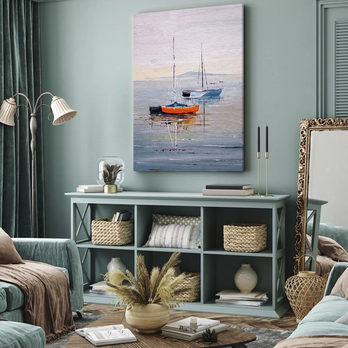 Bild auf Leinwand - Leinwandbild - Bunte Boote auf ruhigem Wasser - 50x70cm - Wohlverdiente Ruhe - Moderne Wanddekoration für Wohnzimmer und Schlafzimmer ARTTOR