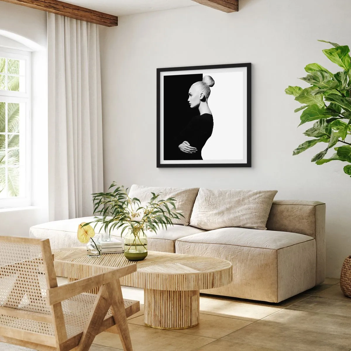 Poster in einem schwarzem Rahmen - Einfach eine Frau - 40x40 cm