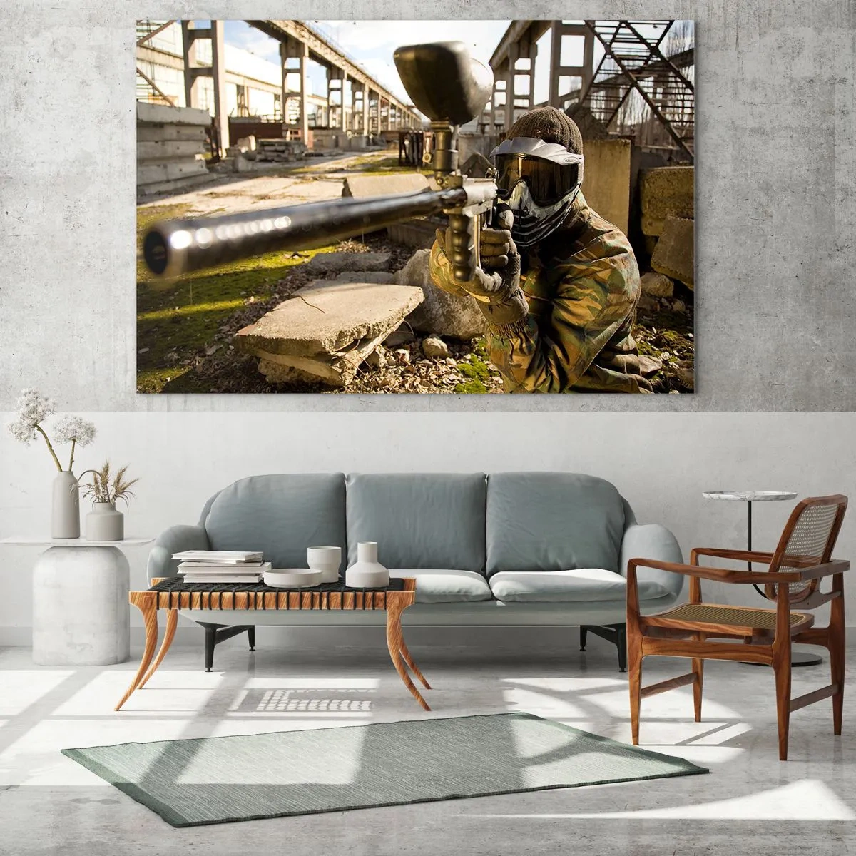 Glasbild - Bild auf glas - Paintball-Spieler in Aktion in einer industriellen Umgebung - 100x70cm - Auch du kannst ein Held werden - Moderne Wanddekoration für Wohnzimmer und Schlafzimmer ARTTOR