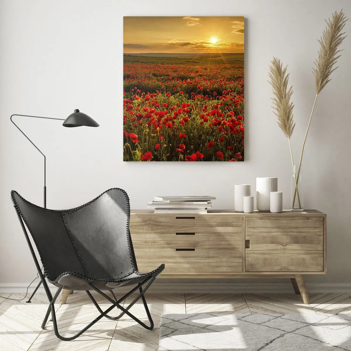 Glasbild - Bild auf glas - Ein Feld mit roten Mohnblumen im Schein der untergehenden Sonne - 80x120cm - Unter den Wellen raschelnder Wiesen, unter den Blumen der Flut - Moderne Wanddekoration für Wohnzimmer und Schlafzimmer ARTTOR