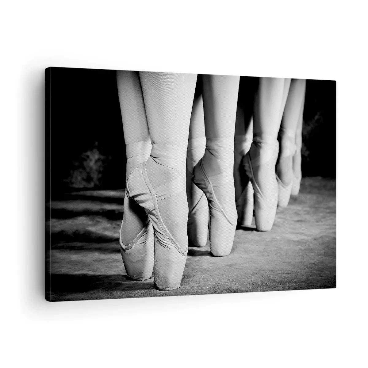 Bild auf Leinwand - Leinwandbild - Schwarz-Weiß-Aufnahme der Ballettschuhe einer Tänzerin - 70x50cm - Gemeinsam, leicht - Moderne Wanddekoration für Wohnzimmer und Schlafzimmer ARTTOR