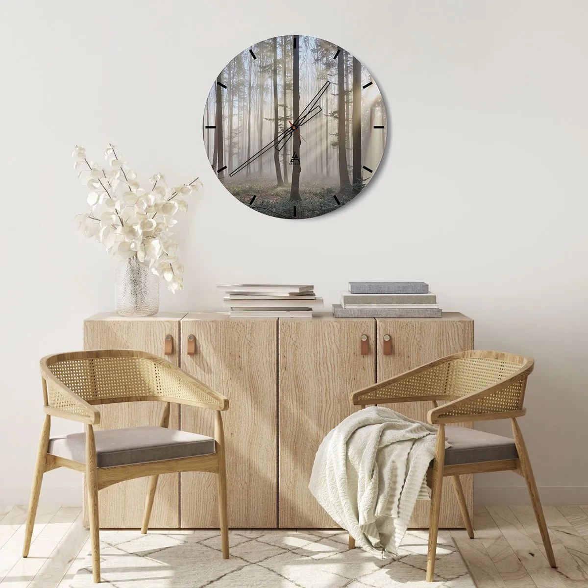 Wanduhr - Glasuhr - Nebel, der durch die Bäume im Wald scheint - 30x30cm - Der Nebel ist auch aufgewacht - Moderne Wanddekoration für Wohnzimmer, Küche und Schlafzimmer ARTTOR