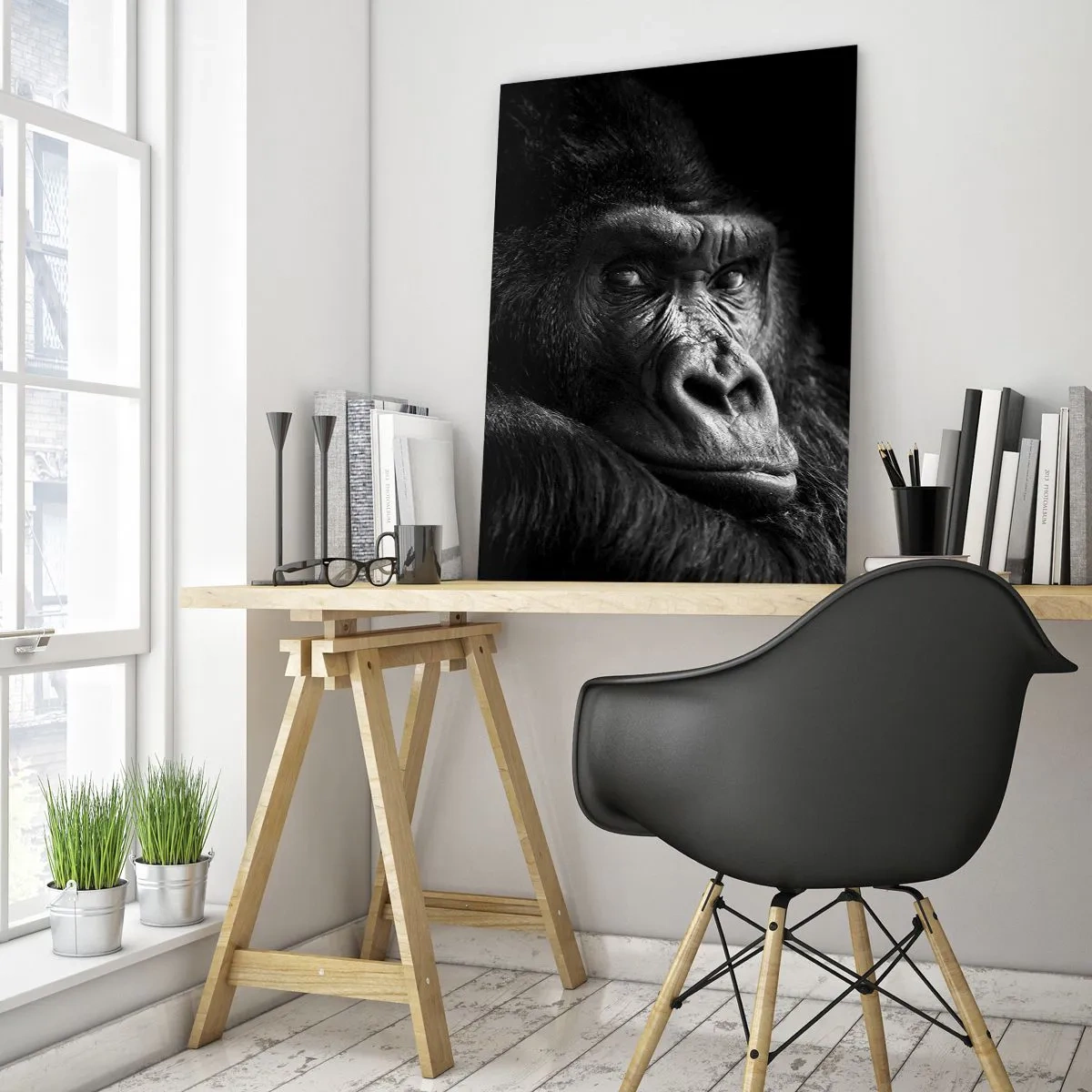 Glasbild - Bild auf glas - Schwarz-Weiß-Porträt eines majestätischen Gorillas - 80x120cm - Und was guckst du so? - Moderne Wanddekoration für Wohnzimmer und Schlafzimmer ARTTOR