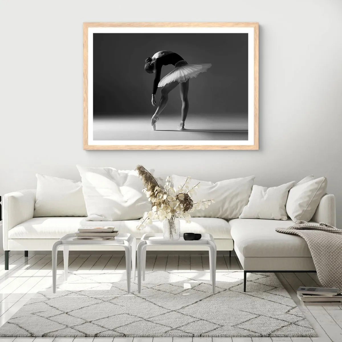 Poster in einem Rahmen aus heller Eiche - Bella Ballerina - 100x70 cm
