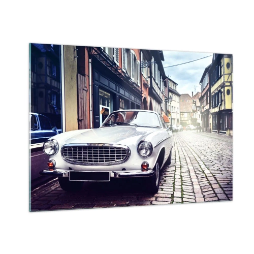 Glasbild - Bild auf glas - Ein weißer Oldtimer vor der Kulisse historischer Gebäude - 100x70cm - Die Vergangenheit ist heute - Moderne Wanddekoration für Wohnzimmer und Schlafzimmer ARTTOR