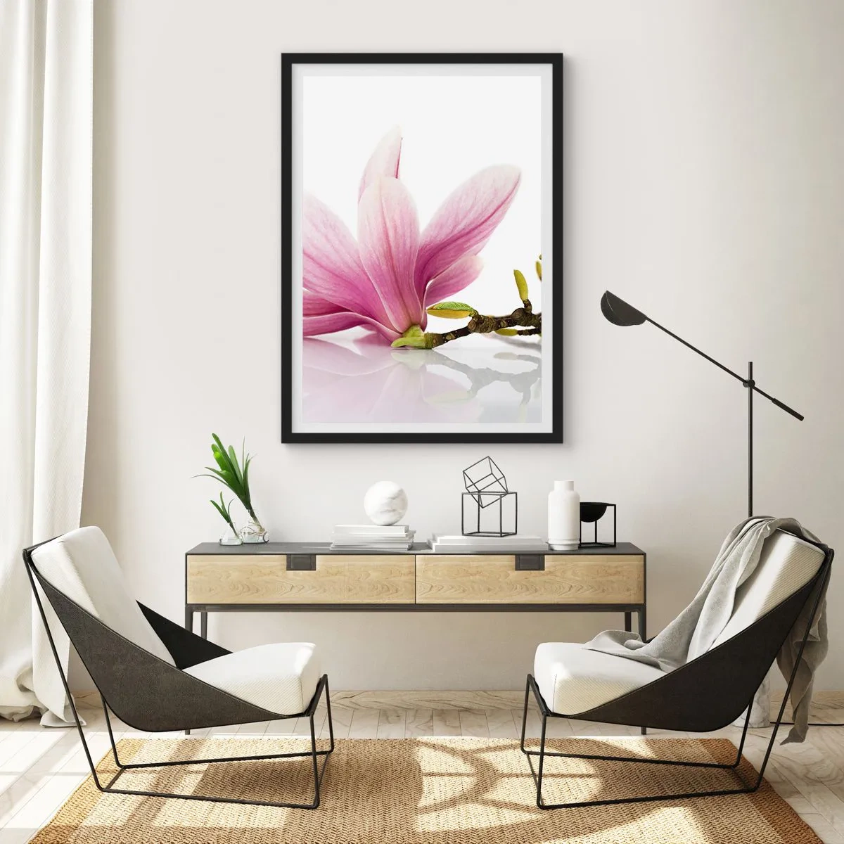 Poster in einem schwarzem Rahmen - Rosa Magnolienblüte auf einem Zweig mit weißem Hintergrund - 50x70cm - Zart wie ein Frühlingswind - Moderne Wanddekoration für Wohnzimmer und Schlafzimmer ARTTOR