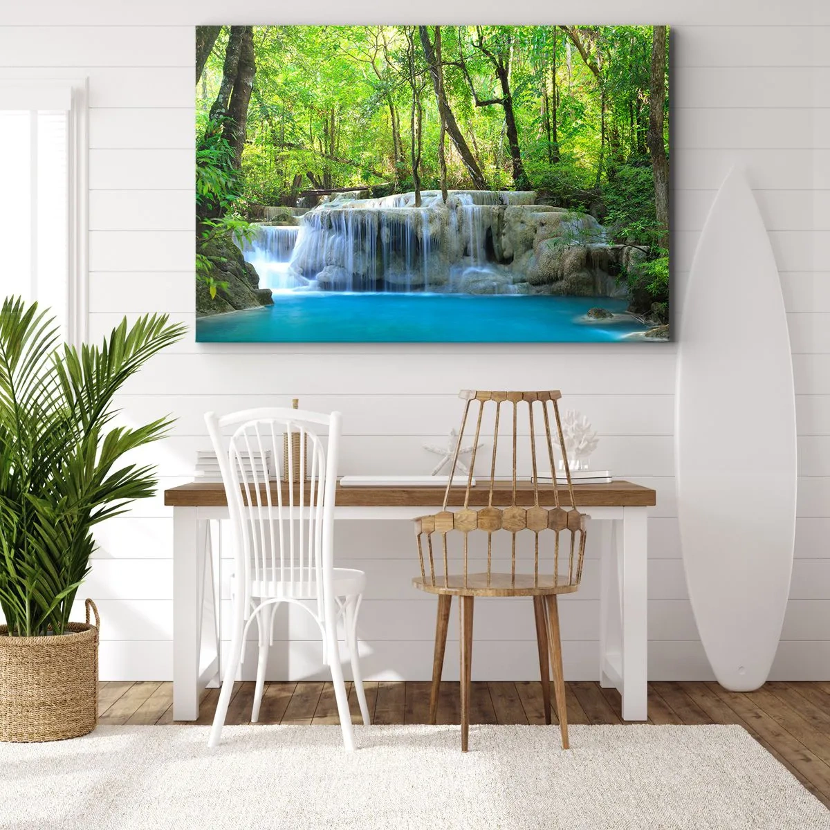 Bild auf Leinwand - Leinwandbild - Ein Wasserfall zwischen grünen Bäumen mit blauem Wasser in einer natürlichen Umgebung - 70x50cm - In Türkis und Grün ertrinken - Moderne Wanddekoration für Wohnzimmer und Schlafzimmer ARTTOR