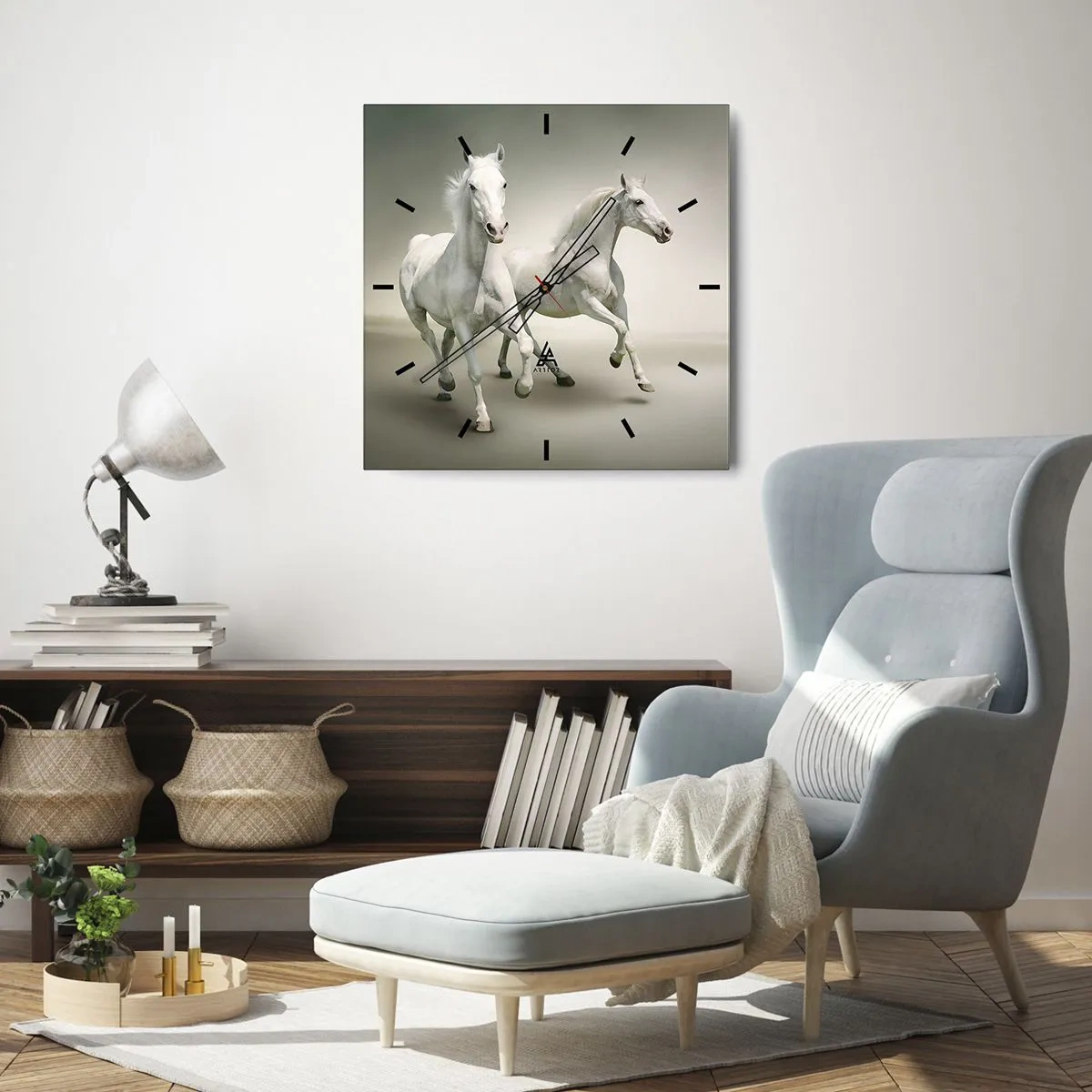 Wanduhr - Glasuhr - Zwei weiße Pferde galoppieren vor hellem Hintergrund - 30x30cm - Weiße Macht! - Moderne Wanddekoration für Wohnzimmer und Schlafzimmer ARTTOR