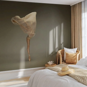 Fototapete Premium Canvas - Eine Tänzerin schwebt mit Stoff in der Luft - 100x70cm - Es wird bald auffliegen - Moderne Wanddekoration für Wohnzimmer und Schlafzimmer ARTTOR