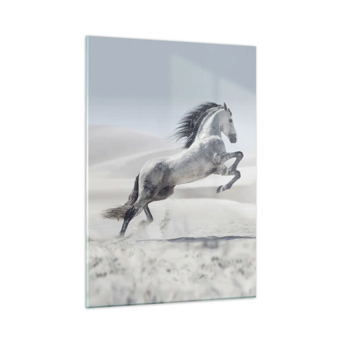 Glasbild - Bild auf glas - Ein weißes Pferd springt vor der Kulisse der Wüstendünen - 50x70cm - Arabischer Prinz - Moderne Wanddekoration für Wohnzimmer und Schlafzimmer ARTTOR
