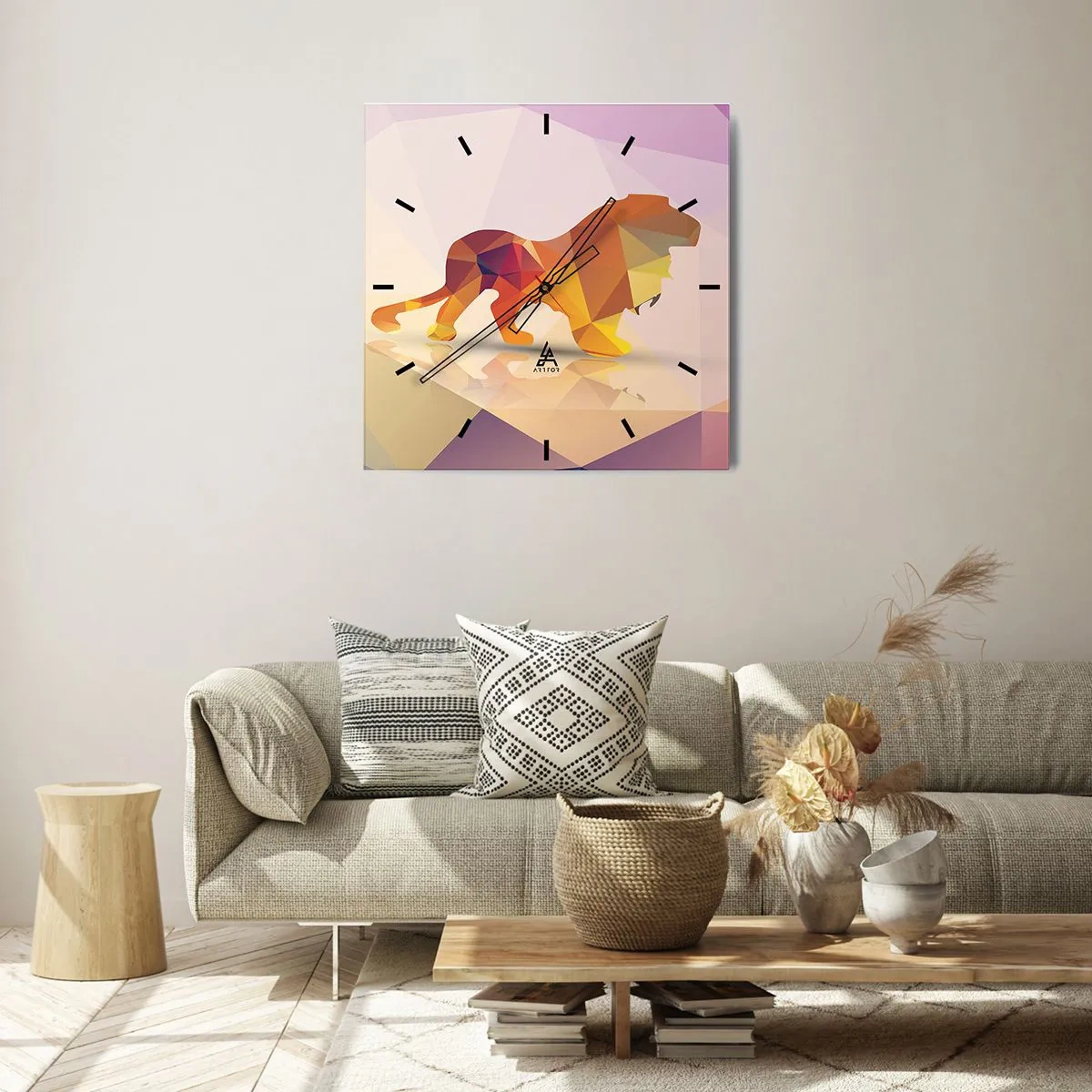 Wanduhr - Glasuhr - Geometrische Silhouette eines Löwen in Gelb- und Orangetönen - 30x30cm - Der Diamantenkönig - Moderne Wanddekoration für Wohnzimmer und Schlafzimmer ARTTOR