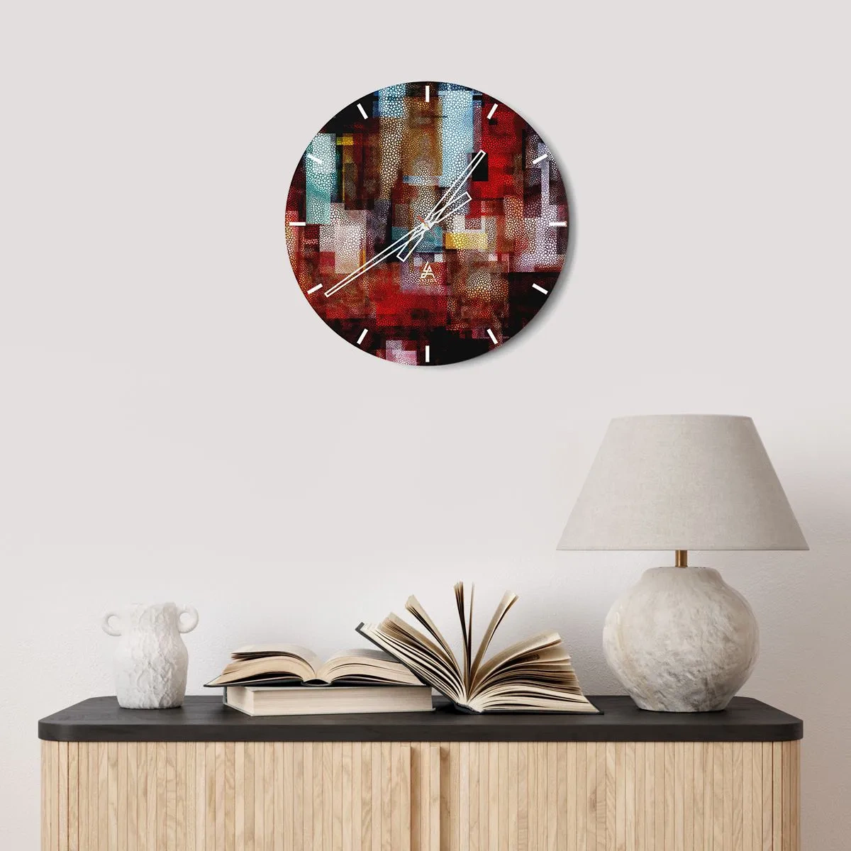 Wanduhr - Glasuhr - Abstrakte Kompositionen in Rot- und Goldtönen mit geometrischem Muster - 30x30cm - Verwirrung mit Verwirrung - Moderne Wanddekoration für Wohnzimmer, Küche und Schlafzimmer ARTTOR