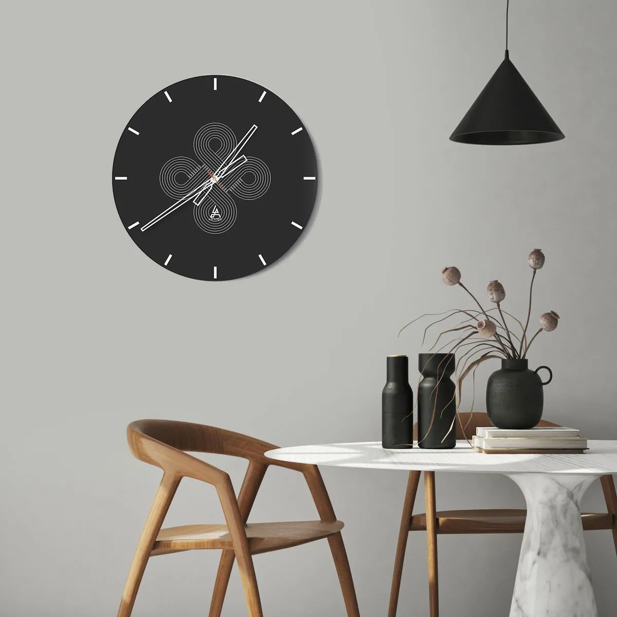 Wanduhr - Glasuhr - Schwarzer Hintergrund mit weißem Muster, inspiriert von einem keltischen Motiv - 30x30cm - Im keltischen Geist - Moderne Wanddekoration für Wohnzimmer, Küche und Schlafzimmer ARTTOR