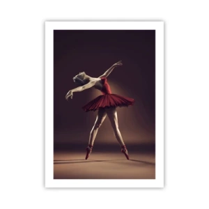 Poster - Eine Balletttänzerin in einem roten Kleid auf der Bühne - 50x70cm - Eine Primaballerina - Moderne Wanddekoration für Wohnzimmer und Schlafzimmer ARTTOR