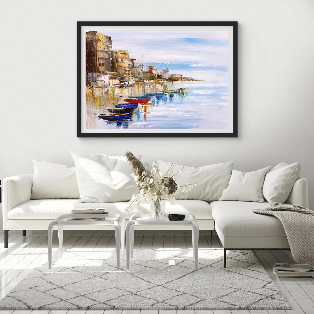 Poster in einem schwarzem Rahmen - Bunte Boote am Ufer mit Blick auf die Skyline der Stadt - 70x50cm - Bunte urbane Oase - Moderne Wanddekoration für Wohnzimmer und Schlafzimmer ARTTOR