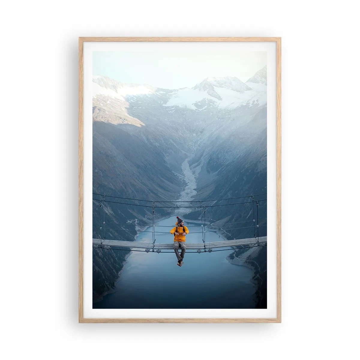 Poster in einem Rahmen aus heller Eiche - Entzückt in der Schwebe - 70x100 cm