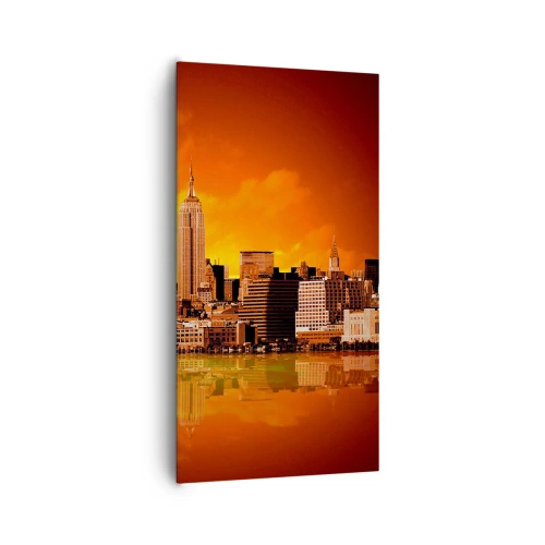 Bild auf Leinwand - Leinwandbild - Das Großstadtpanorama in Gelb und Bronze - 65x120 cm