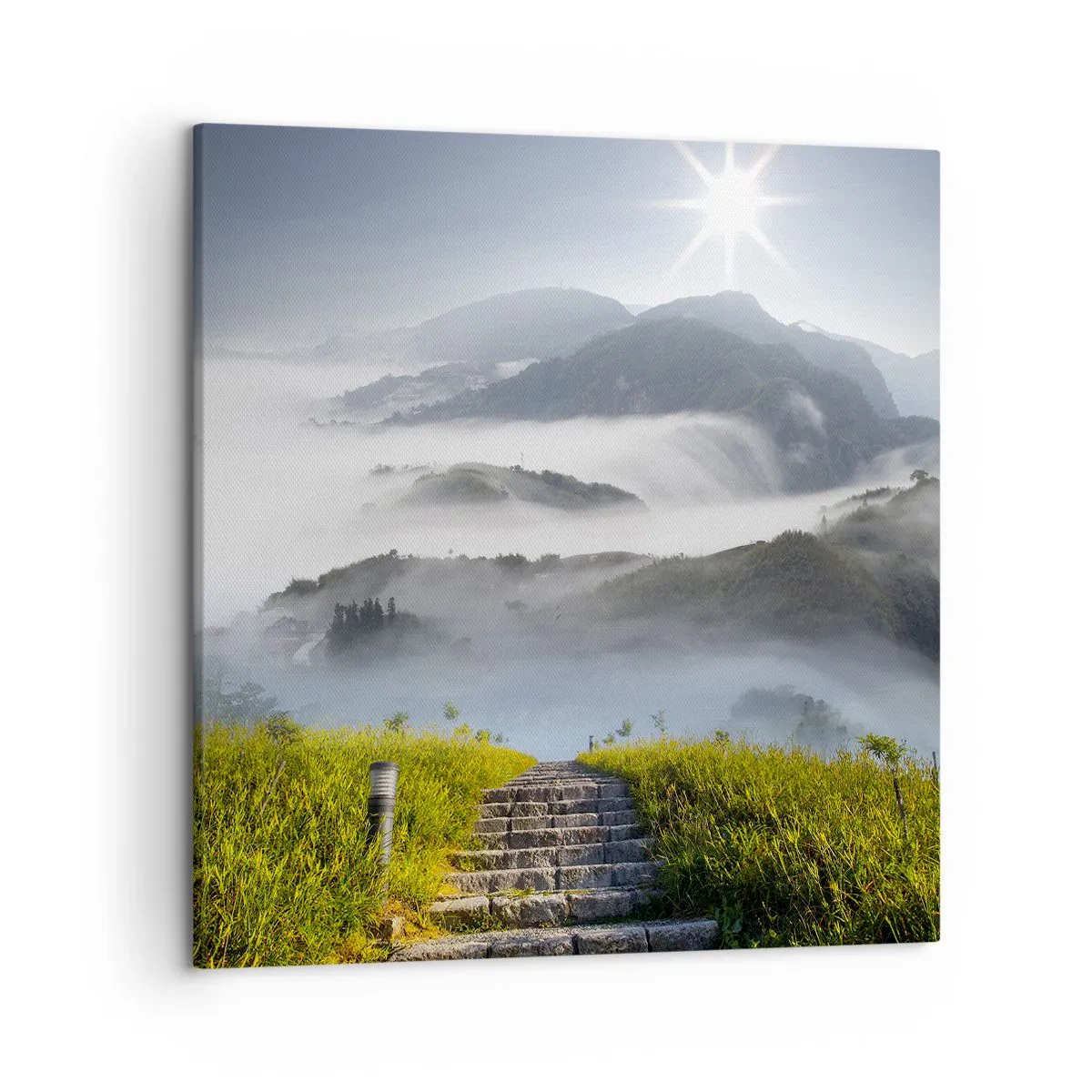 Bild auf Leinwand - Leinwandbild - Immer noch den Wolken entgegen - 50x50 cm