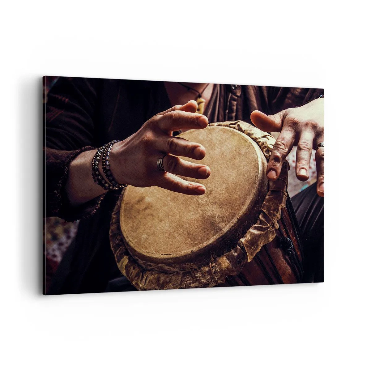 Bild auf Leinwand - Leinwandbild - Hände spielen eine traditionelle Djembe-Trommel - 100x70cm - Im Rhythmus des Herzens - Moderne Wanddekoration für Wohnzimmer und Schlafzimmer ARTTOR