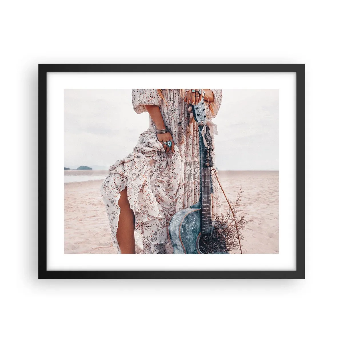 Poster in einem schwarzem Rahmen - Kinderblumen auf dem Weg - 50x40 cm