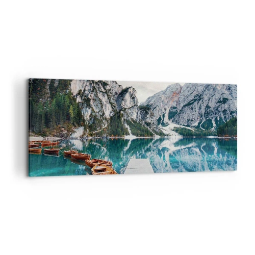 Bild auf Leinwand - Leinwandbild - Ein See mit Booten, umgeben von Bergen - 120x50cm - Wir zeigen Ihnen Schönheit - Moderne Wanddekoration für Wohnzimmer und Schlafzimmer ARTTOR