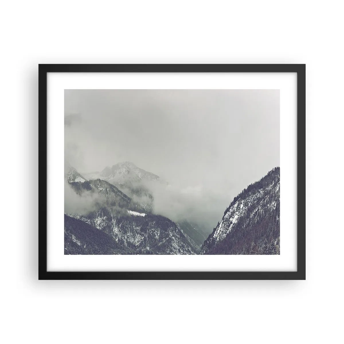 Poster in einem schwarzem Rahmen - Nebliges Tal - 50x40 cm