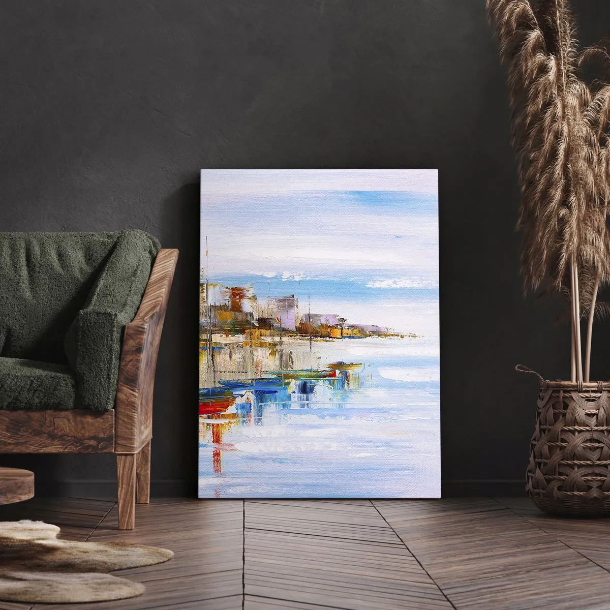 Bild auf Leinwand - Leinwandbild - Bunte Boote am Ufer mit Blick auf die Skyline der Stadt - 50x70cm - Bunte urbane Oase - Moderne Wanddekoration für Wohnzimmer und Schlafzimmer ARTTOR