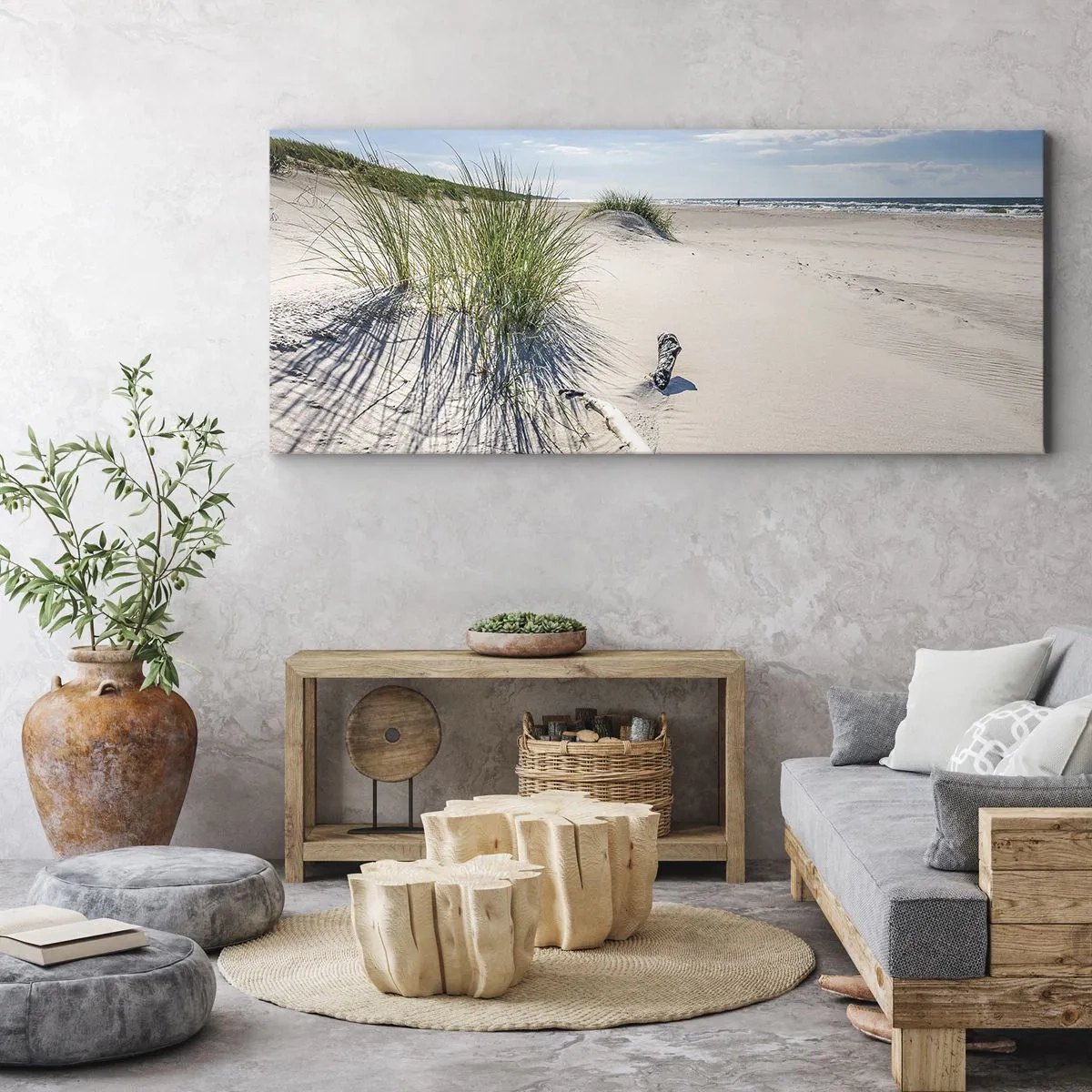 Bild auf Leinwand - Leinwandbild - Ein Ostseestrand mit Sand, Gras und einem ruhigen blauen Himmel - 160x50cm - Der schönste Strand? Ostsee-Strand - Moderne Wanddekoration für Wohnzimmer und Schlafzimmer ARTTOR