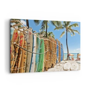 Bild auf Leinwand - Leinwandbild - Surfbretter an einem Strand mit Palmen - 100x70cm - Sonniger Spaß - Moderne Wanddekoration für Wohnzimmer und Schlafzimmer ARTTOR