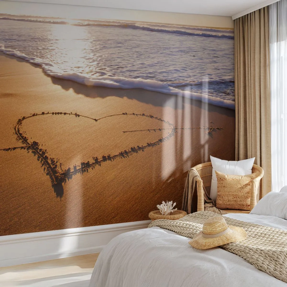 Fototapete Premium Sand - Ein Herz, durchbohrt von einem Pfeil, der in den Sand am Meer gezeichnet wurde - 100x70cm - Urlaubsgeständnis - Moderne Wanddekoration für Wohnzimmer und Schlafzimmer ARTTOR