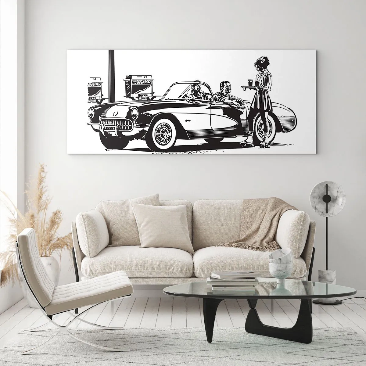 Glasbild - Bild auf glas - Eine schwarz-weiße Retro-Szene mit einem Auto und einer Kellnerin auf Rollschuhen. - 160x50cm - 60. - unbeschwertes Amerika - Moderne Wanddekoration für Wohnzimmer und Schlafzimmer ARTTOR