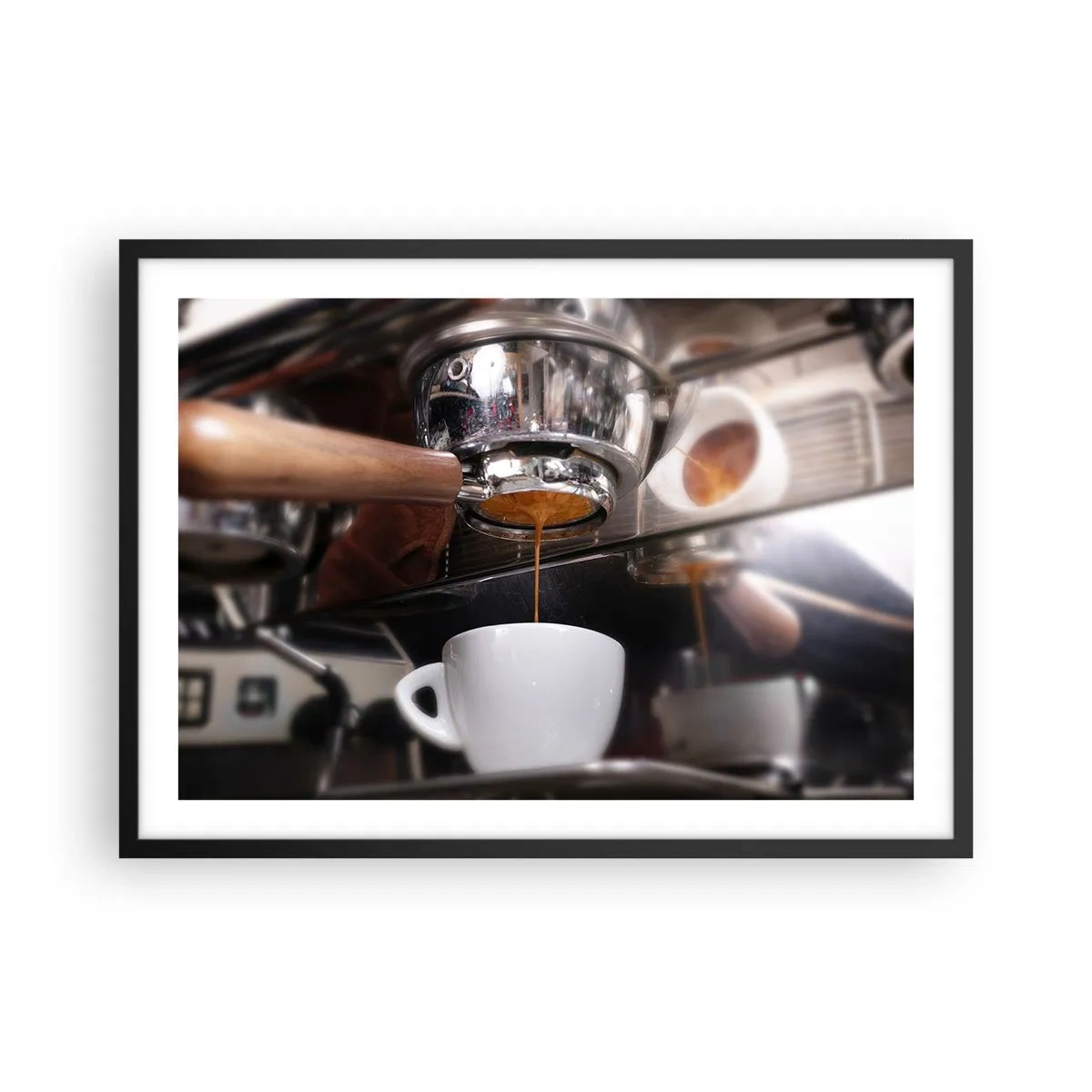 Poster in einem schwarzem Rahmen - Nahaufnahme einer Kaffeemaschine, die einen frischen Espresso zubereitet - 70x50cm - Gute Zeit des Tages - Moderne Wanddekoration für Wohnzimmer und Schlafzimmer ARTTOR