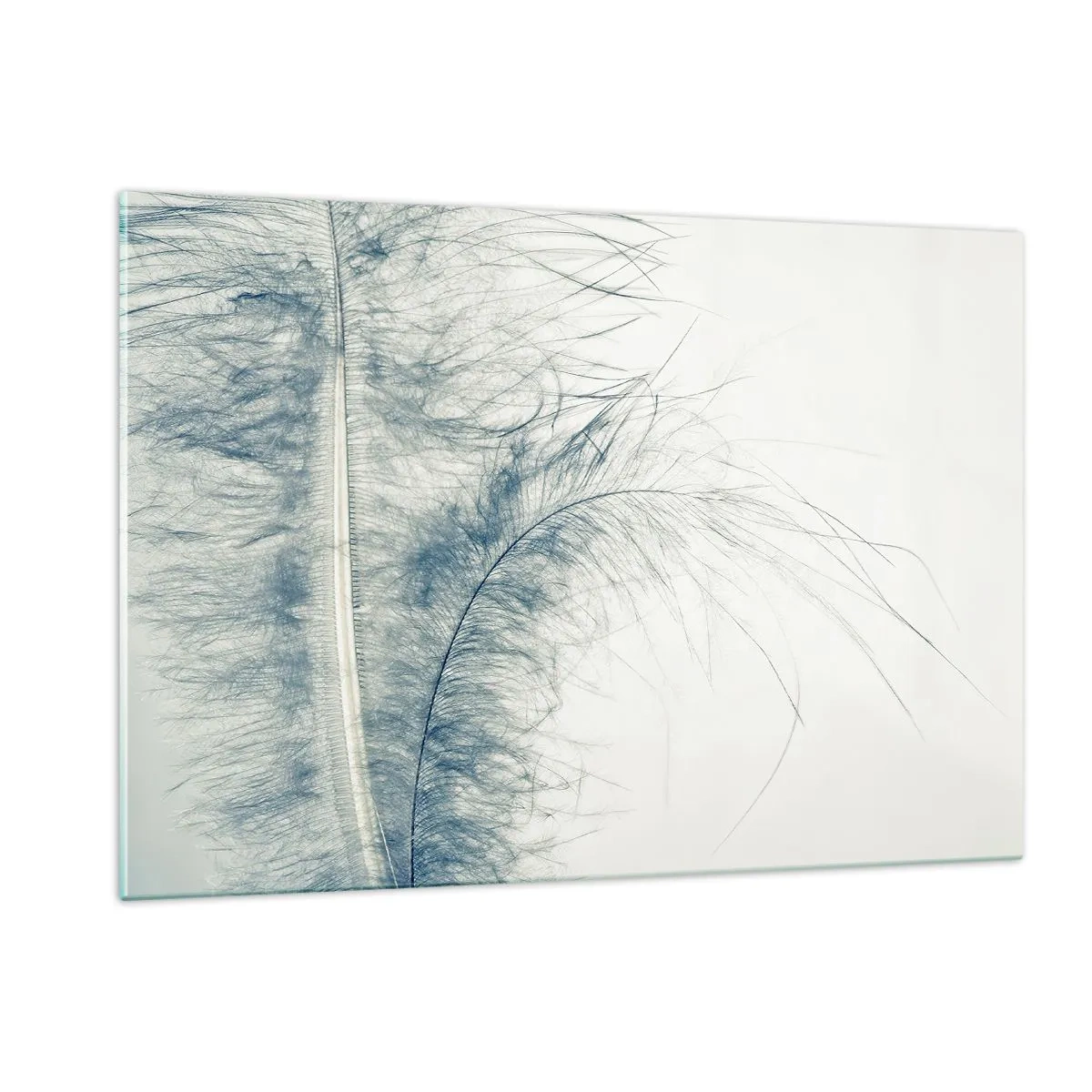 Glasbild - Bild auf glas - Eine zarte Feder auf hellem Hintergrund im minimalistischen Stil - 120x80cm - Flüstern der Natur - Moderne Wanddekoration für Wohnzimmer und Schlafzimmer ARTTOR