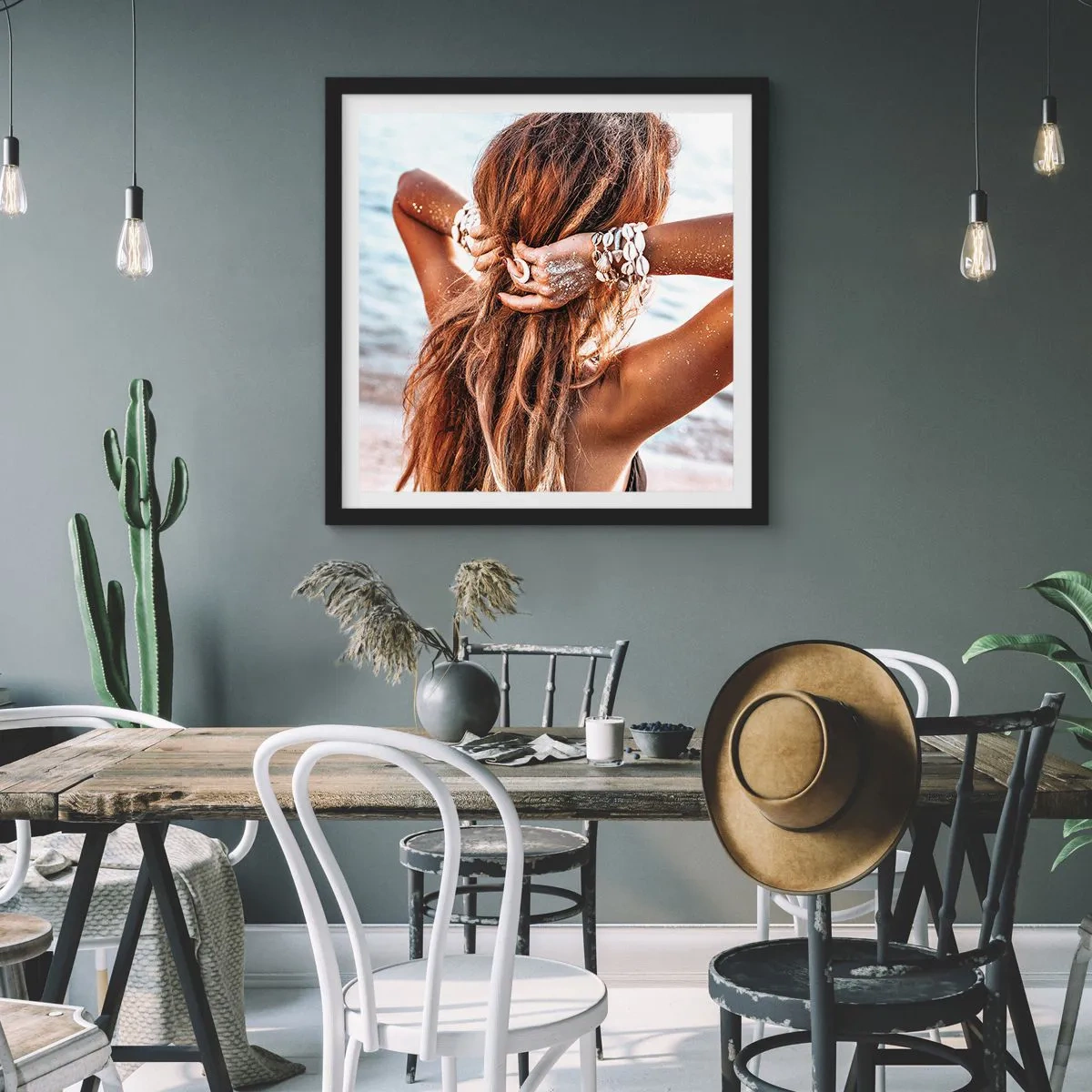 Poster in einem schwarzem Rahmen - Eine Schwester von Wasser und Sonne - 60x60 cm