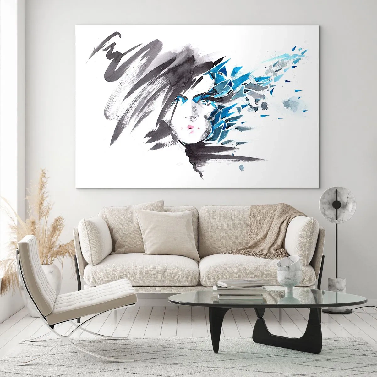Glasbild - Bild auf glas - Porträt einer Frau mit abstrakten blauen Akzenten - 120x80cm - Sinnliches Portrait in Grau und Blau - Moderne Wanddekoration für Wohnzimmer und Schlafzimmer ARTTOR