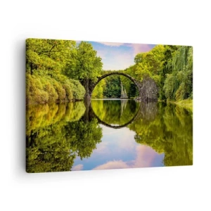 Bild auf Leinwand - Leinwandbild - Eine Steinbrücke über einen Fluss mit einer perfekten Spiegelung im Wasser - 70x50cm - An der Kreuzung zweier Welten - Moderne Wanddekoration für Wohnzimmer und Schlafzimmer ARTTOR