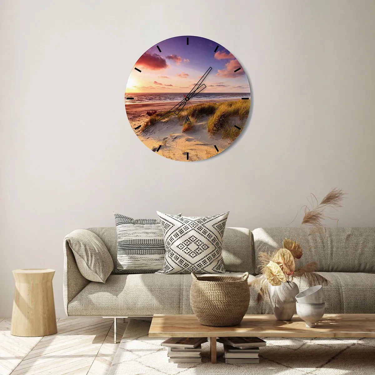 Wanduhr - Glasuhr - Ein Strand mit Dünen und einem goldenen Sonnenuntergang über einem ruhigen Meer - 30x30cm - Die Luft riecht schon im Sommer - Moderne Wanddekoration für Wohnzimmer, Küche und Schlafzimmer ARTTOR