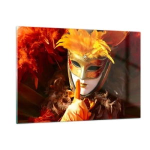 Glasbild - Bild auf glas - Eine Figur in einer goldenen Maske mit orangefarbenen Federn - 120x80cm - Geheimnis ist Teil des Spiels - Moderne Wanddekoration für Wohnzimmer und Schlafzimmer ARTTOR