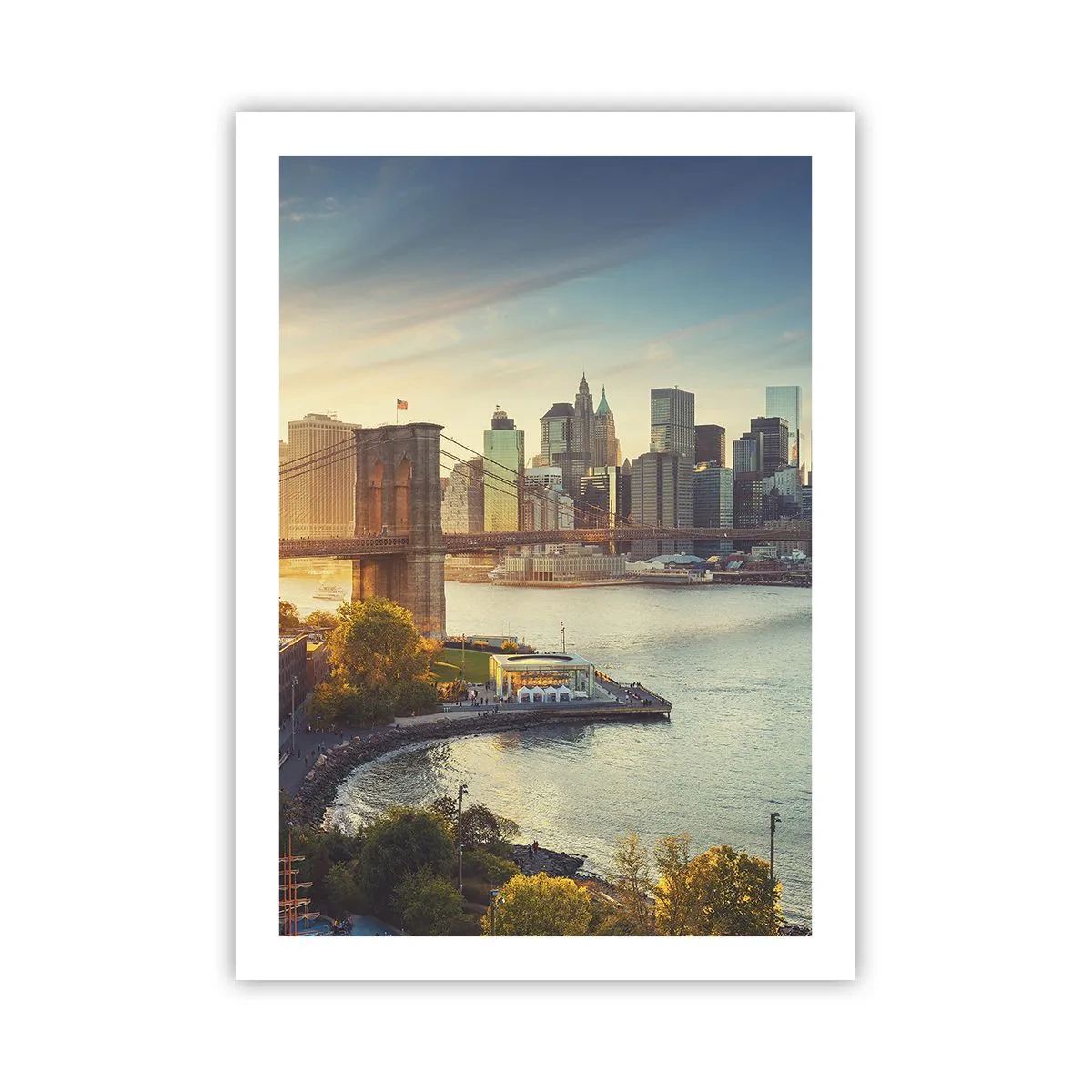 Poster - Brooklyn Bridge und die Skyline von Manhattan in der Abenddämmerung - 50x70cm - Morgendämmerung der Großstadt - Moderne Wanddekoration für Wohnzimmer und Schlafzimmer ARTTOR