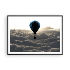 Poster in einem schwarzem Rahmen - Ein Heißluftballon vor einem Himmel mit Wolken bei Sonnenuntergang - 100x70cm - Ein Wanderer über den Wolken - Moderne Wanddekoration für Wohnzimmer und Schlafzimmer ARTTOR