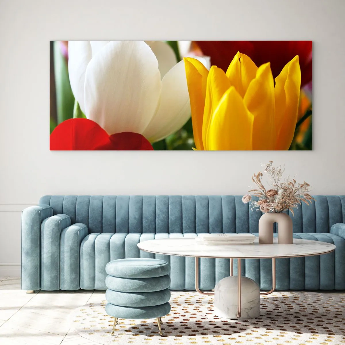 Glasbild - Bild auf glas - Nahaufnahme von bunten Tulpen vor einem Frühlingshintergrund - 140x50cm - Tulpenfieber - Moderne Wanddekoration für Wohnzimmer und Schlafzimmer ARTTOR