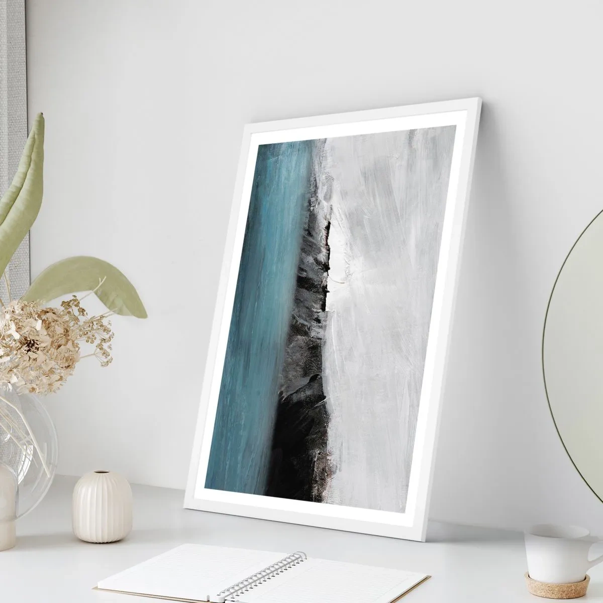 Poster in einem weißen Rahmen - Wasser – Erde: Kampf der Naturelemente - 50x70 cm