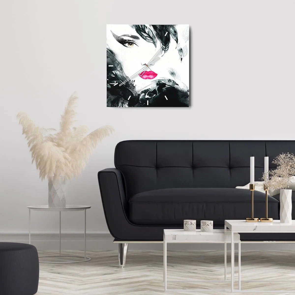 Wanduhr - Glasuhr - Beachtung! Femme fatale - 40x40 cm