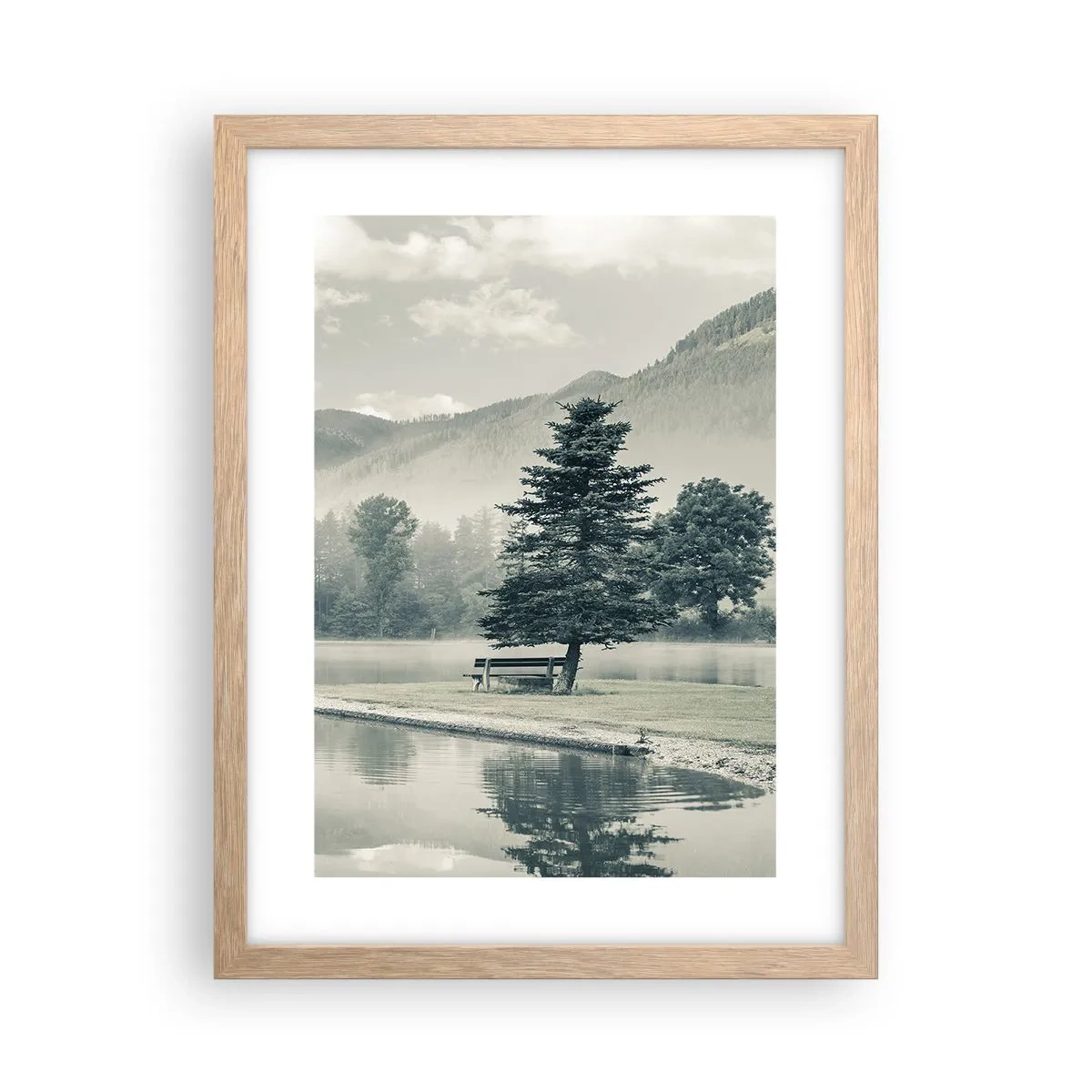 Poster in einem Rahmen aus heller Eiche - Der See schläft noch - 30x40 cm