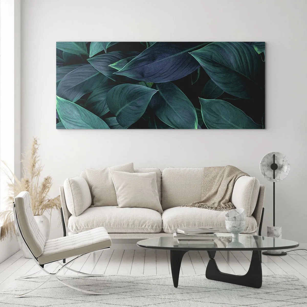 Glasbild - Bild auf glas - Nahaufnahme von grünen Blättern mit dunklem Hintergrund - 120x50cm - Grün in sich selbst - Moderne Wanddekoration für Wohnzimmer und Schlafzimmer ARTTOR